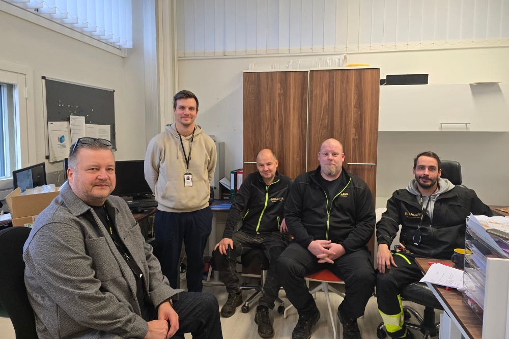 Operatiivinen johtaja Jari Nieminen ja Bralevan uudistettu työnjohto varmistavat laadun taloyhtiöissä.